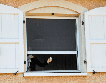 Mousti enroulement vertical