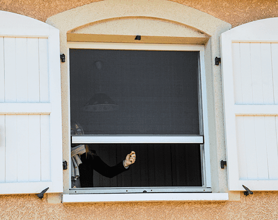 Mousti enroulement vertical